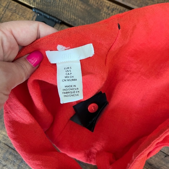 H&M Tie Back Halter Crop Top - Picture 4 of 5